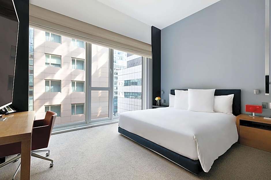 Andaz 5Th Avenue, By Hyatt