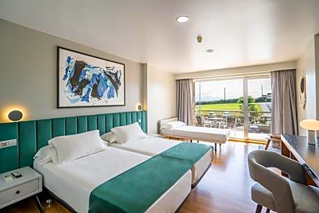 Triple Room with Balcony