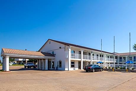 Studio 6-Bryan, TX - University Area