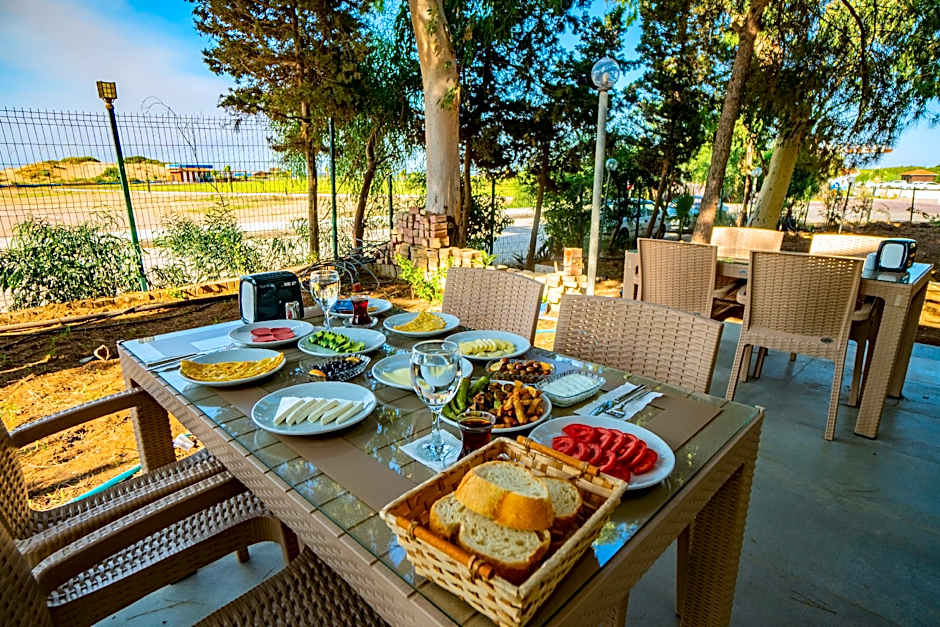 Prenses Sealine Beach Hotel