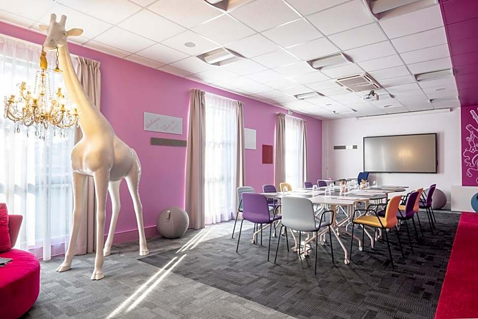 Campanile Roissy Le Mesnil Amelot