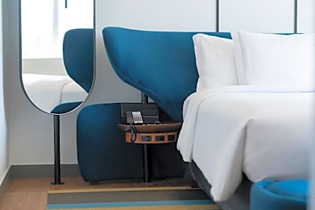 Presidential Suite with One King Bed and Bathtub