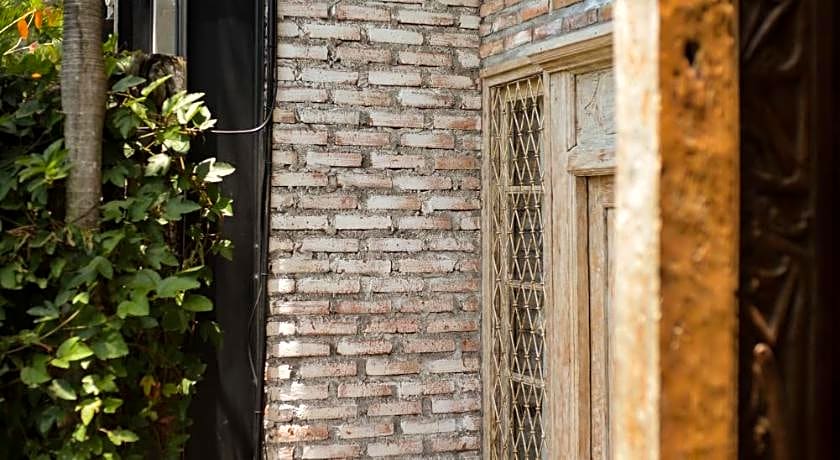 Taman Nauli Boutique Rooms