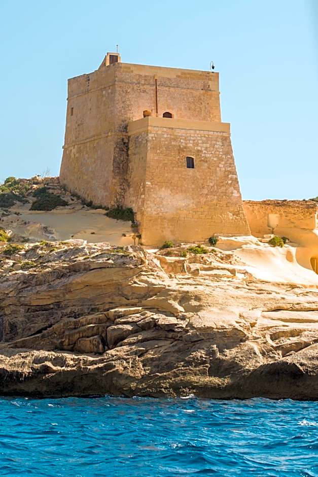 Blu Waters Boutique Hotel