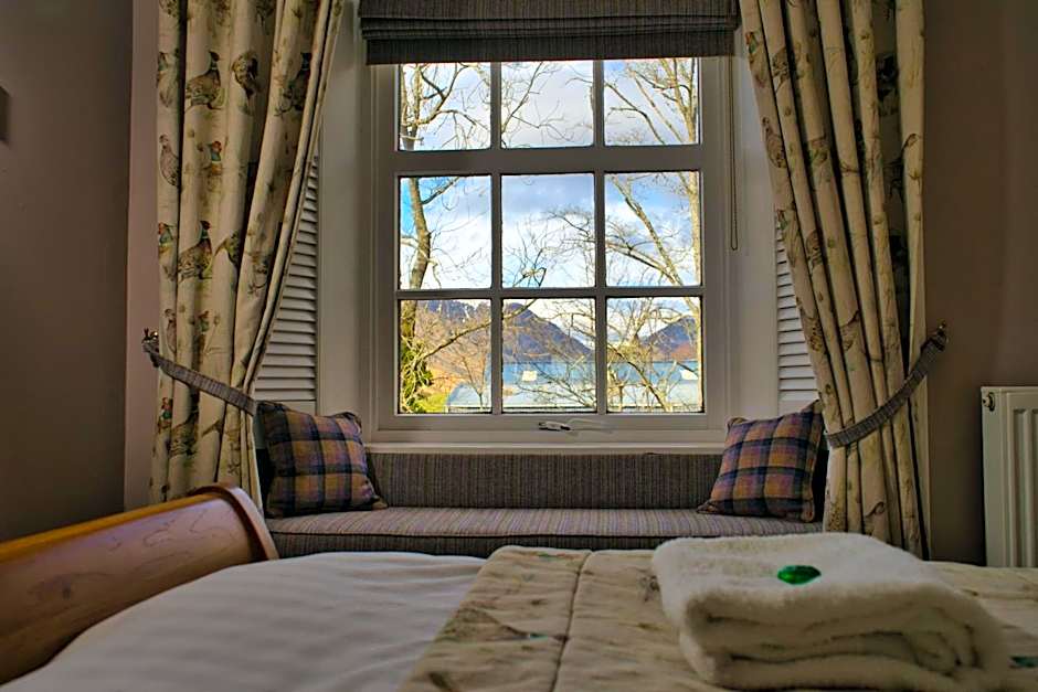 Glen Clova Hotel & Luxury Lodges