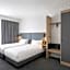 Holiday Inn London Luton North by IHG