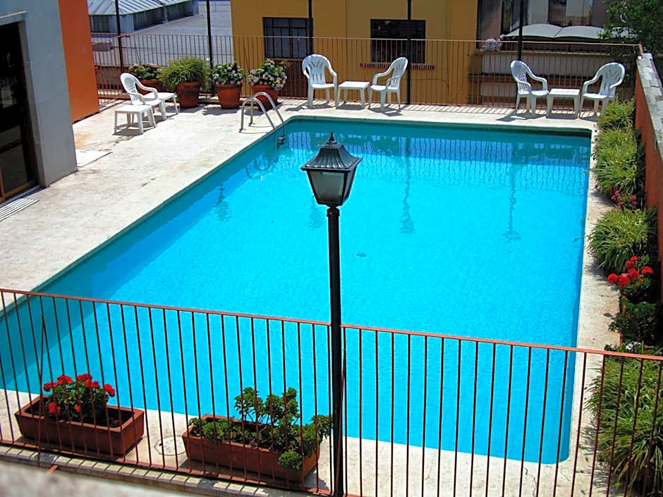 Hotel Cervantes