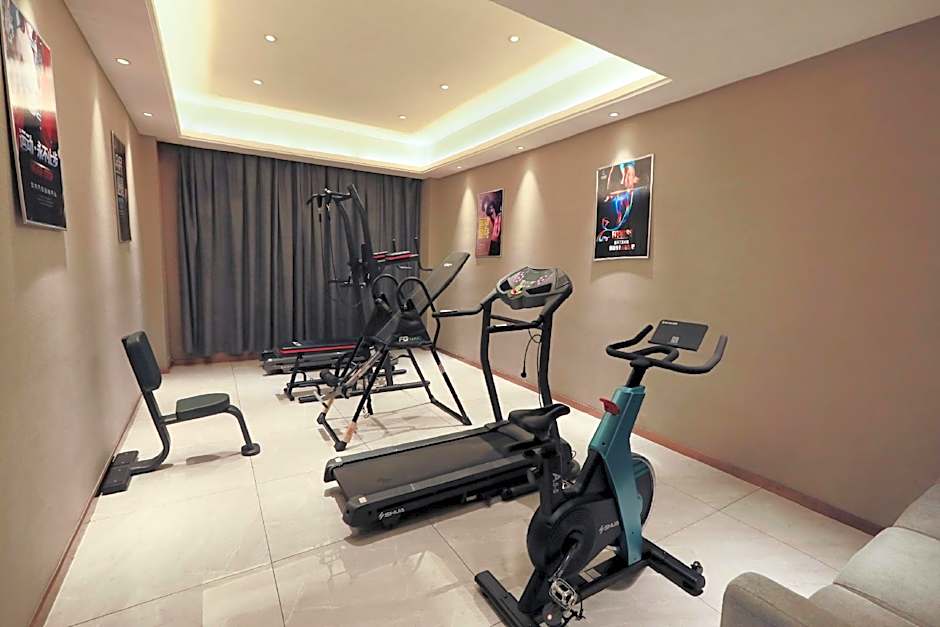 Lavande Hotel Yueyang East High-speed Railway Station Walmart