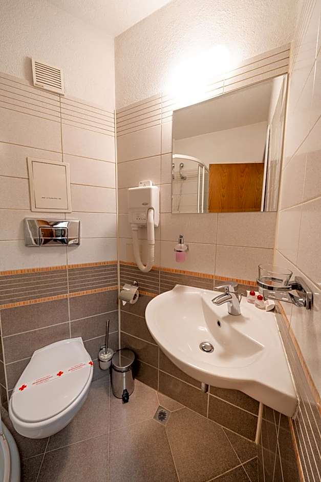 Kap House Family Hotel