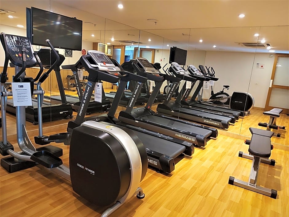 Holiday Inn Express Ahmedabad Prahlad Nagar By IHG