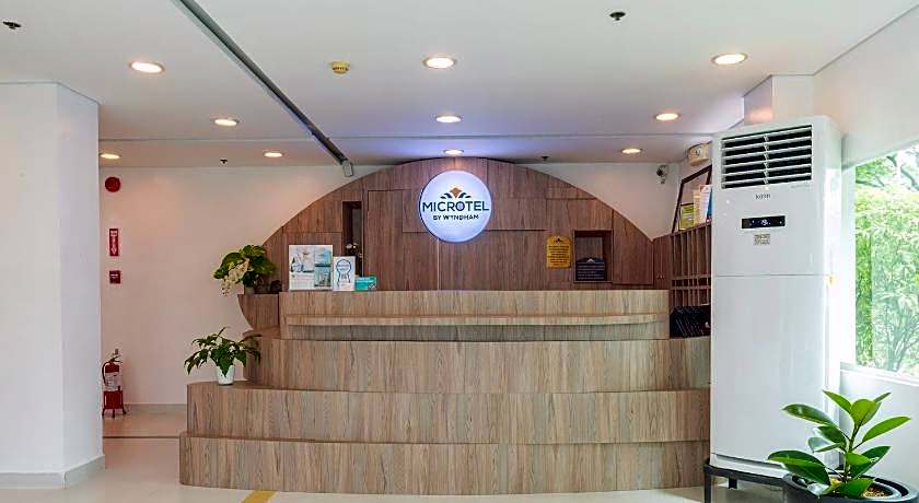 Microtel by Wyndham UP Technohub