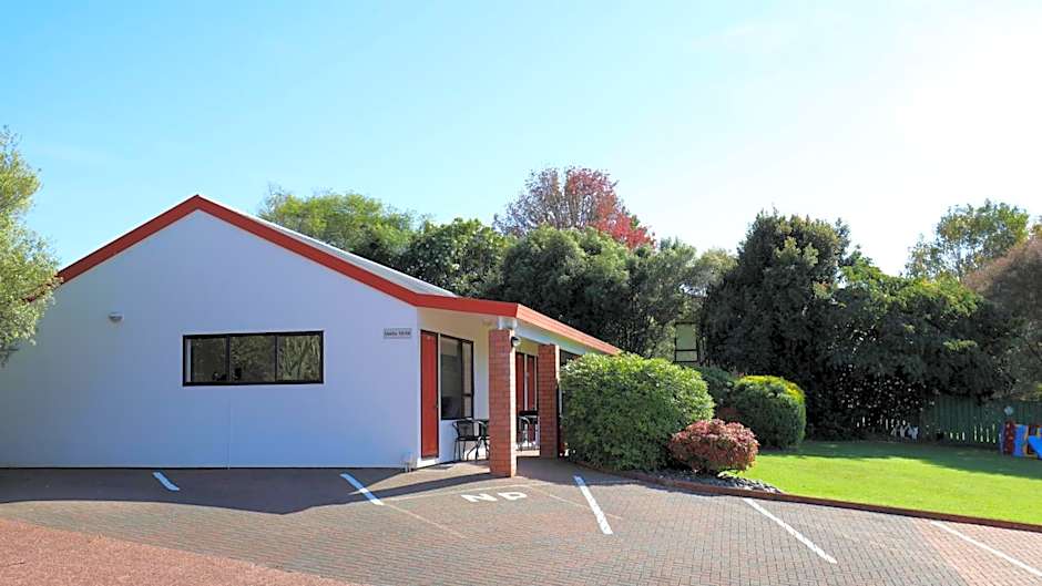 Bk's Counties Motor Lodge