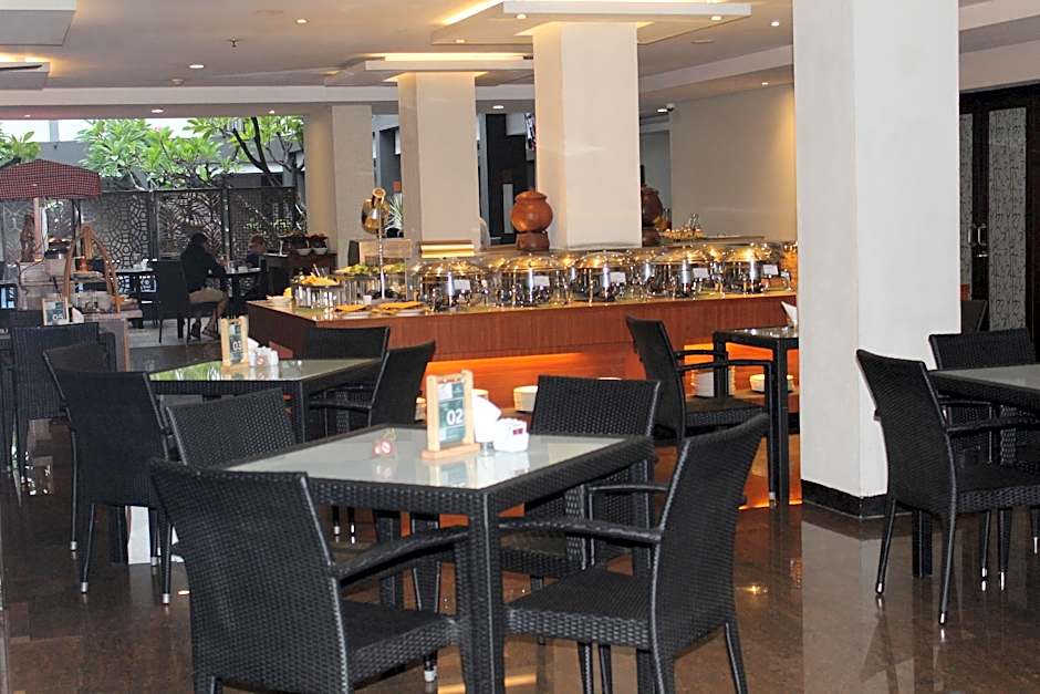 Hotel Santika Kuta Bali