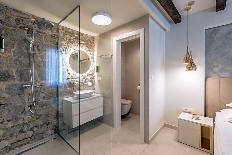 Sperone Hotel