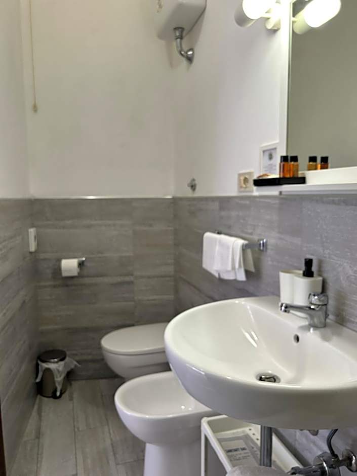 Hotel Cecile