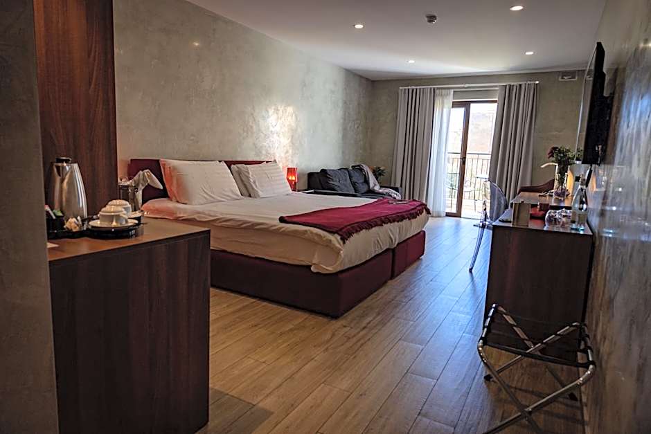 Adelphi Boutique Hotel