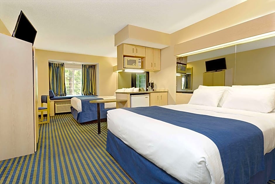 Microtel Inn & Suites by Wyndham Florence/Cincinnati Airpo