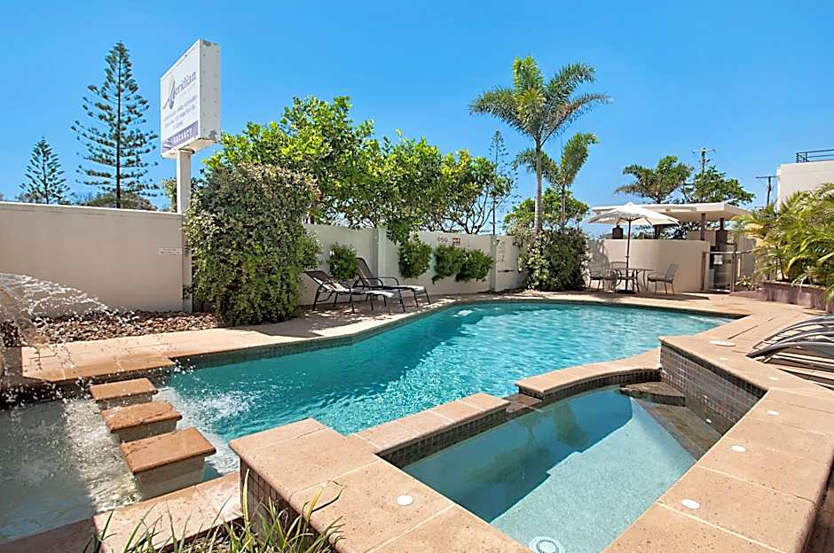 Meridian Alex Beach Apartments