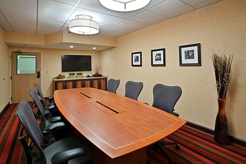 Hampton Inn By Hilton St. Louis/St. Charles