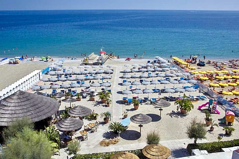 Hotel Tirreno