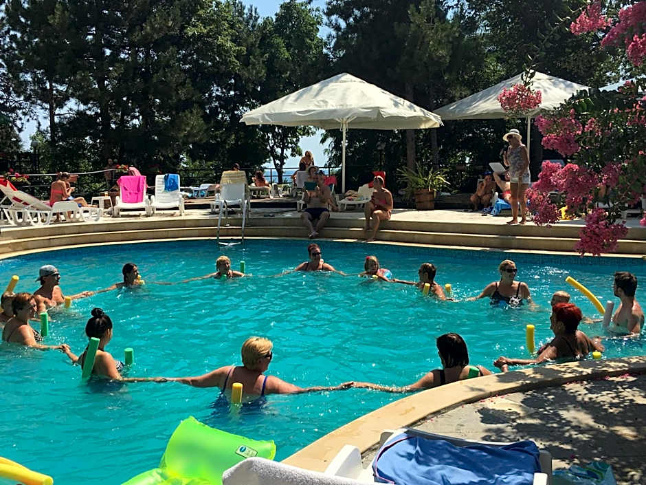 Park Hotel Briz - All Inclusive & Free Parking