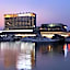 Discovery Hotel