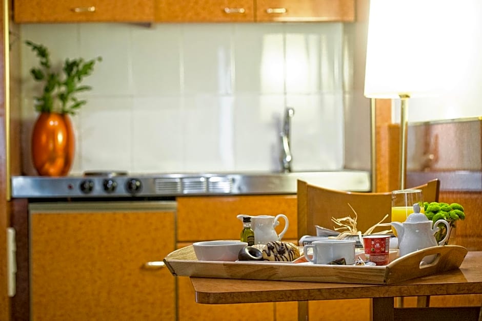 Acacia Suite