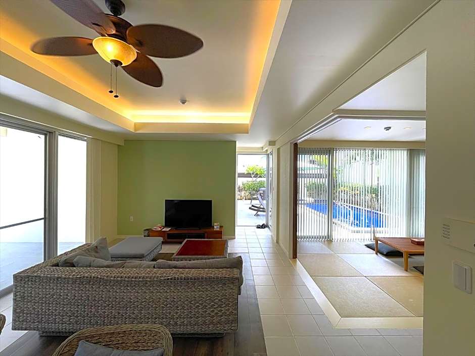 Ahman Suite Villa Sumuide
