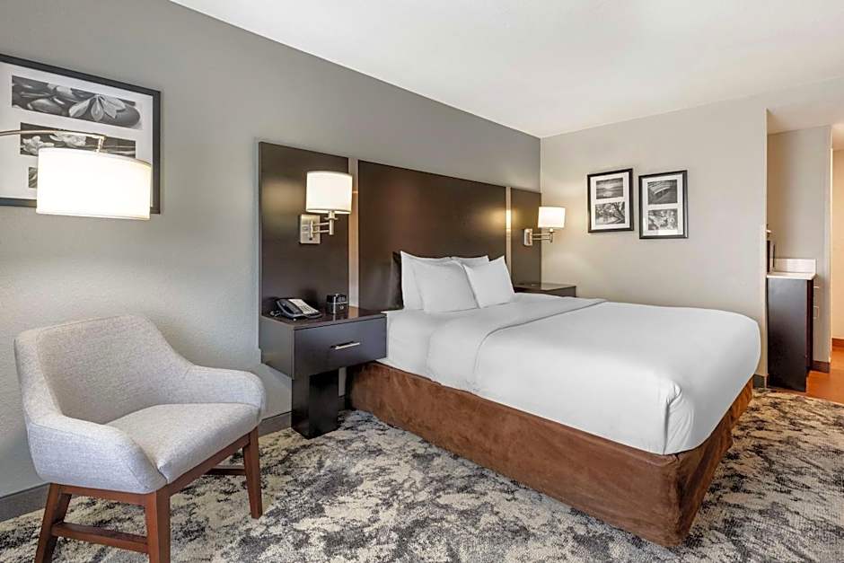 Best Western Plus Fairburn-Atlanta Southwest