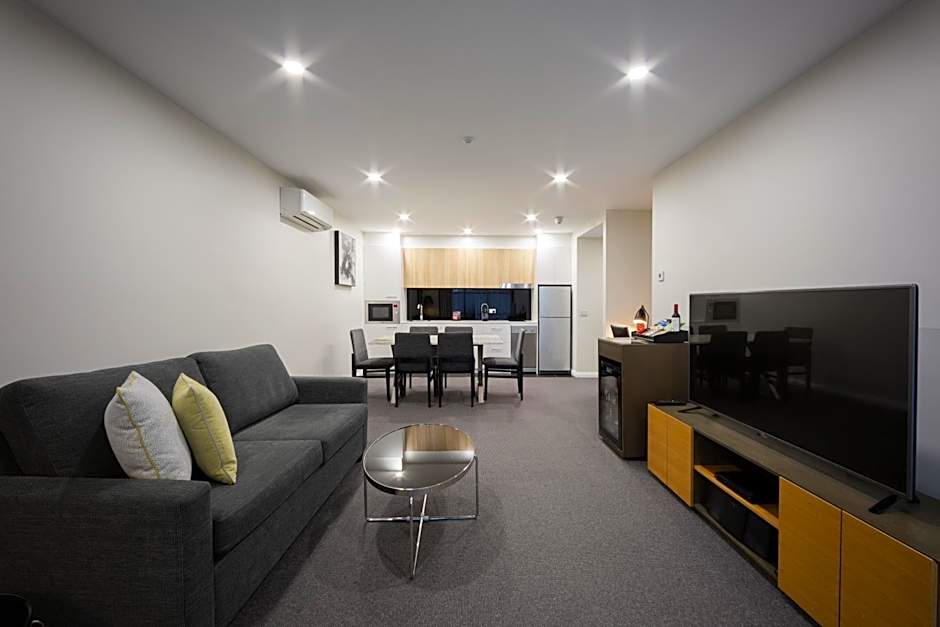 Avenue Hotel Canberra