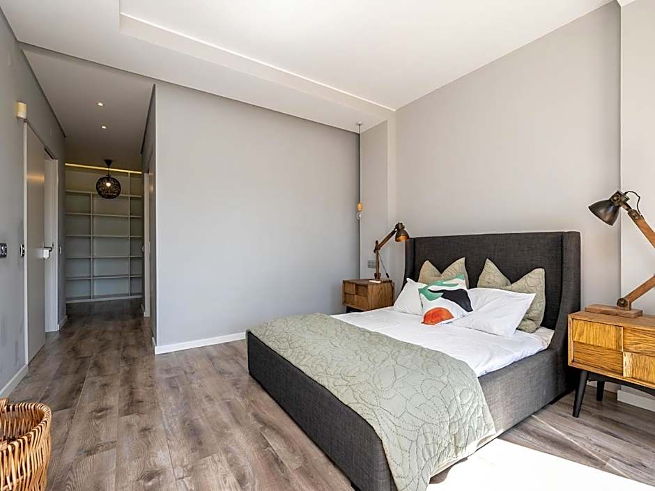 Walk in Hostel Faro Airport