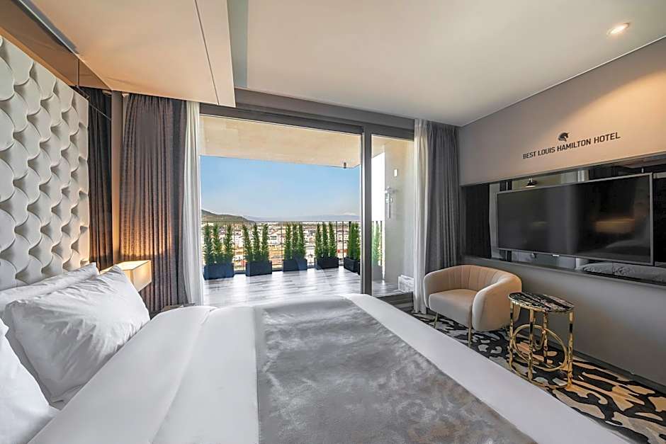 Best Louis Hamilton Hotel westbusan