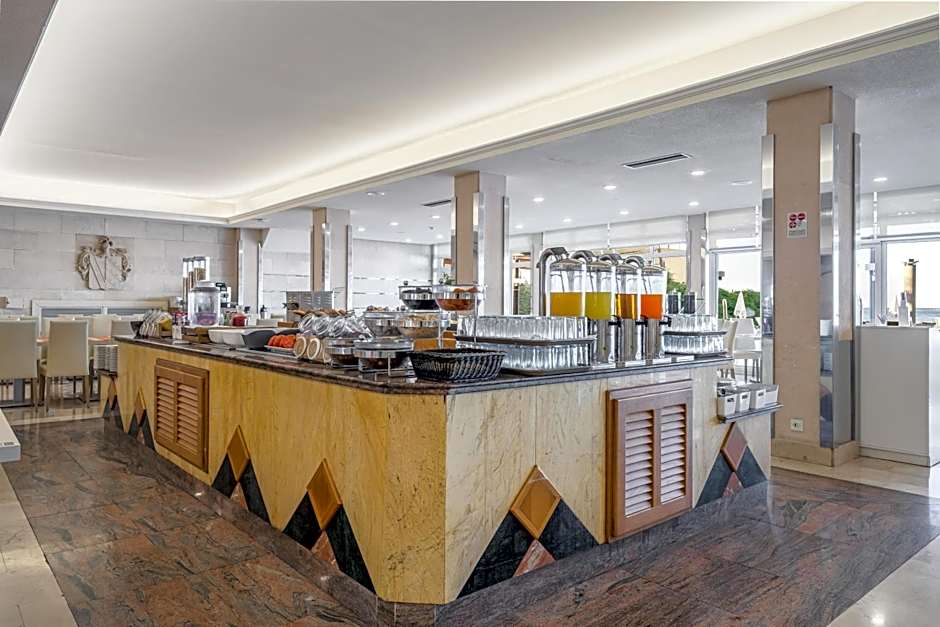 THB El Cid - Adults Only