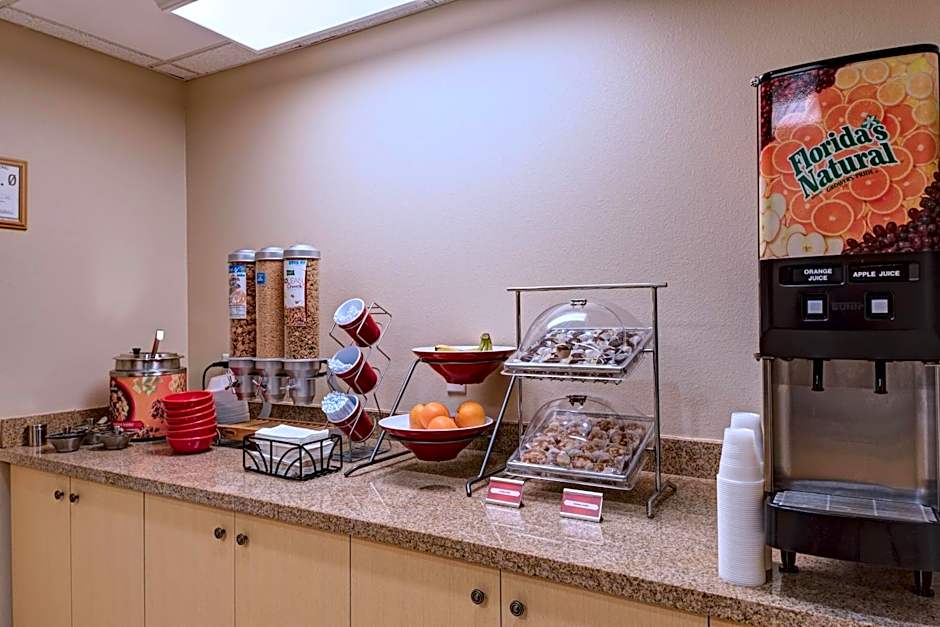 TownePlace Suites by Marriott Fayetteville Cross Creek