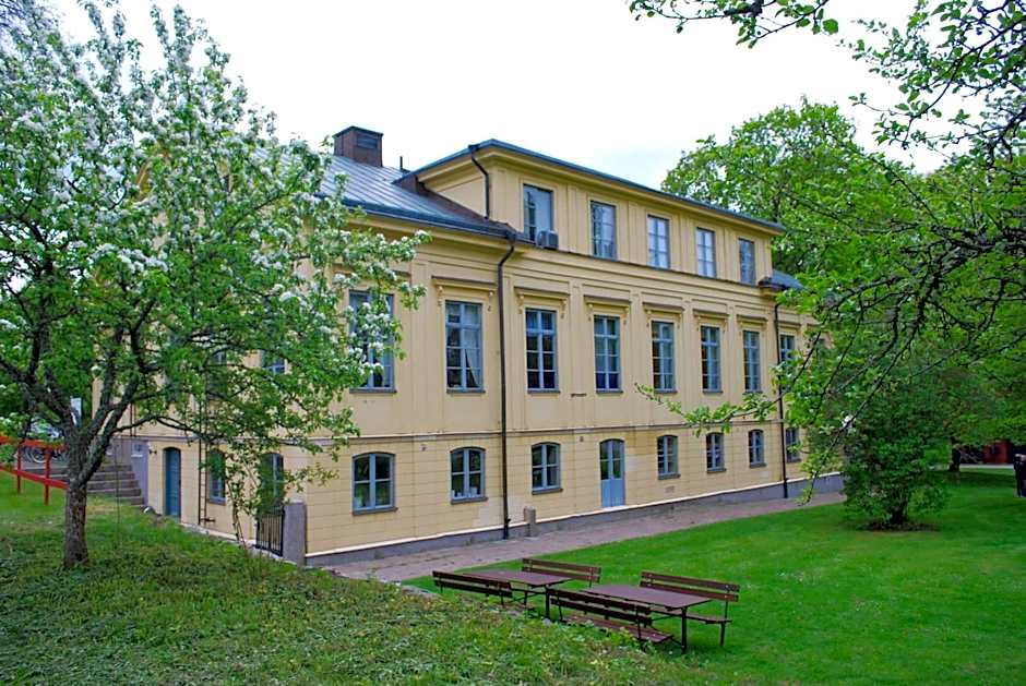 Valla Folkhögskola