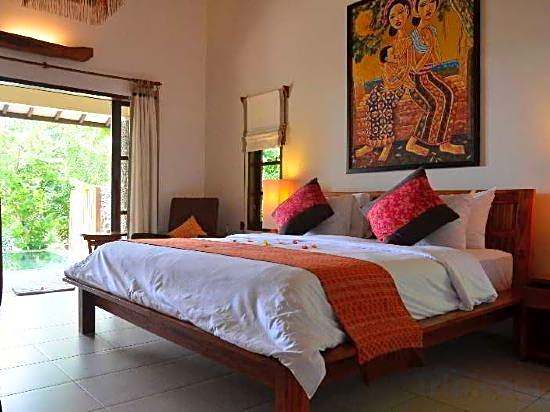 Cocotinos Hotel Sekotong Lombok