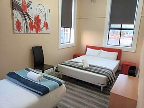 Economy Triple Room with Shared Bathroom