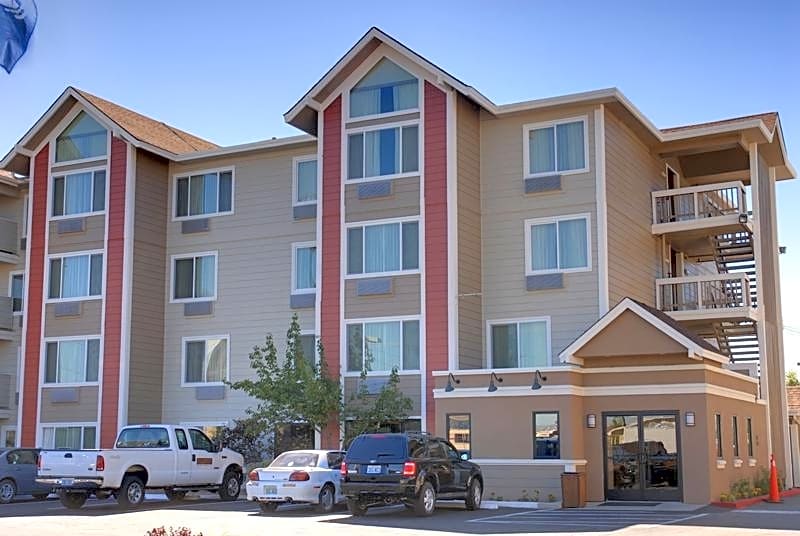 Quality Inn & Suites Reno