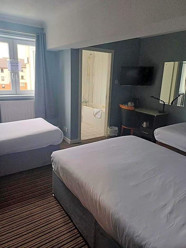 Kings Park Hotel