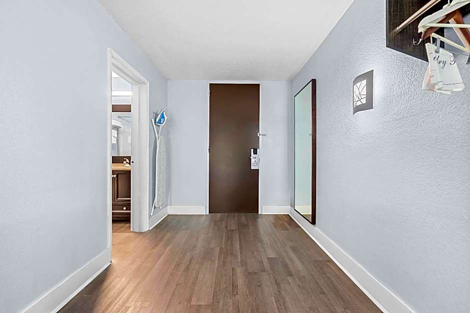 Econo Lodge Montgomery South I-65