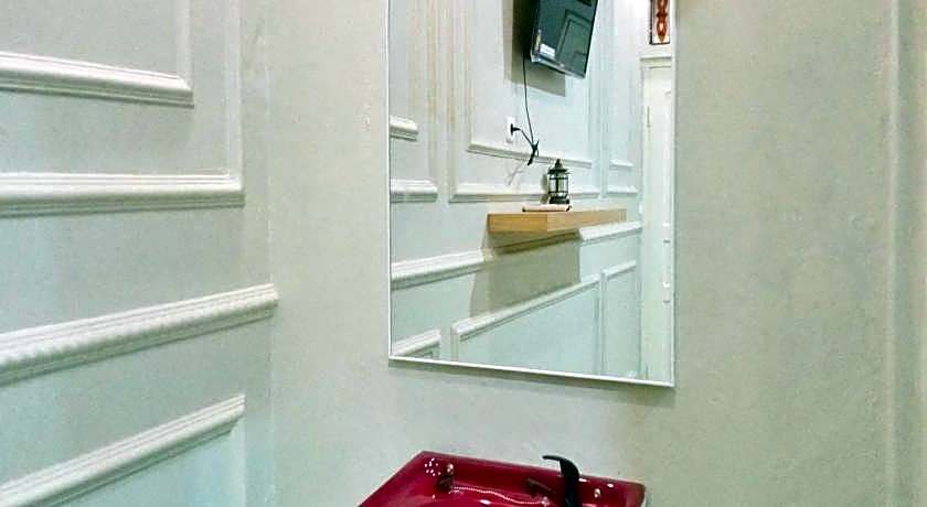 Rifal Inn Mitra RedDoorz