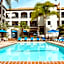 Tamarack Beach Hotel