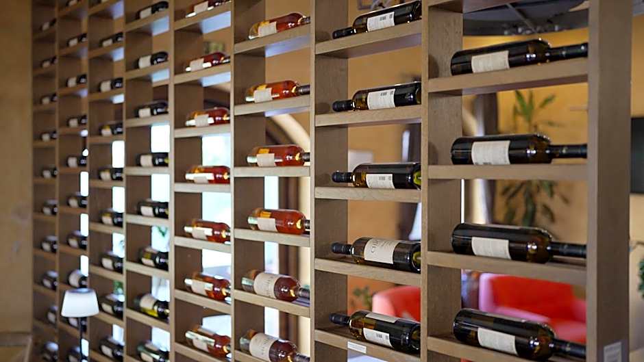 Garni Hotel Chicha - Winery ŠKRBIĆ