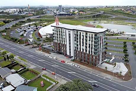 Ramada Suites by Wyndham Manukau