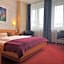 Hotel Stadt Hamburg am Fluss Saarbrücken by Klassen Stay