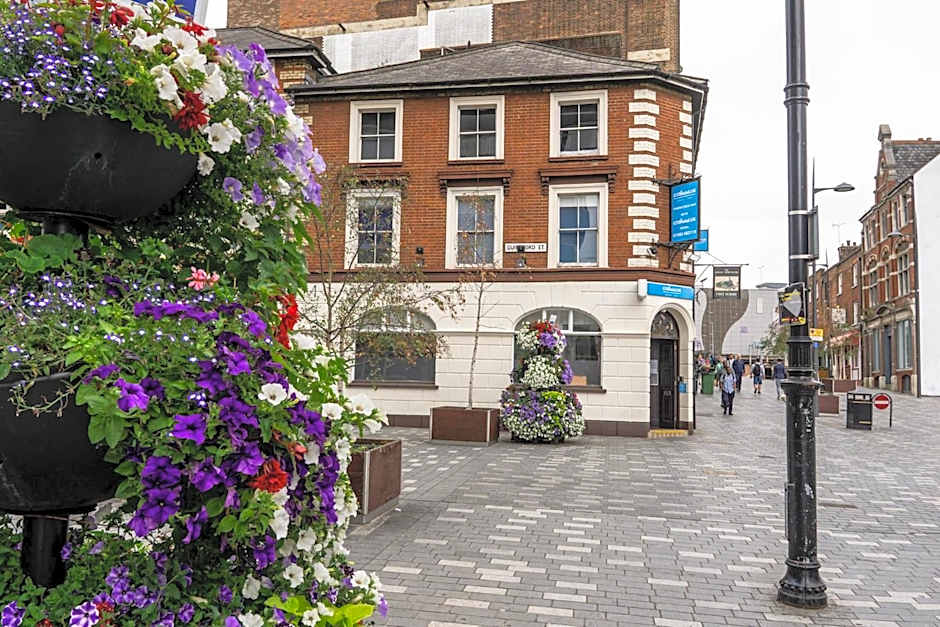 CiTi Hotel London Luton