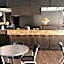 Lamplighter Inn-South