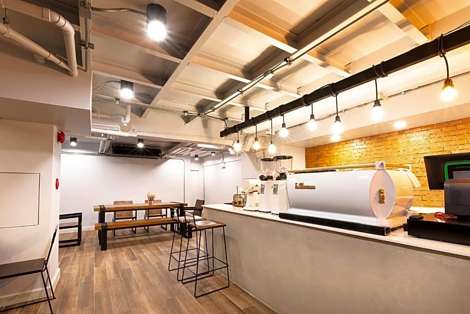 WiRE BANGKOK PRAKHANONG