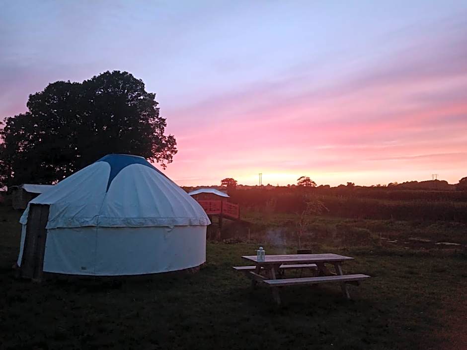 Ox Box Cabin Lyonshall Kington