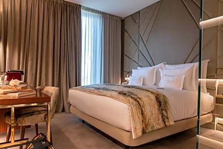 Queen Room - Disability Access